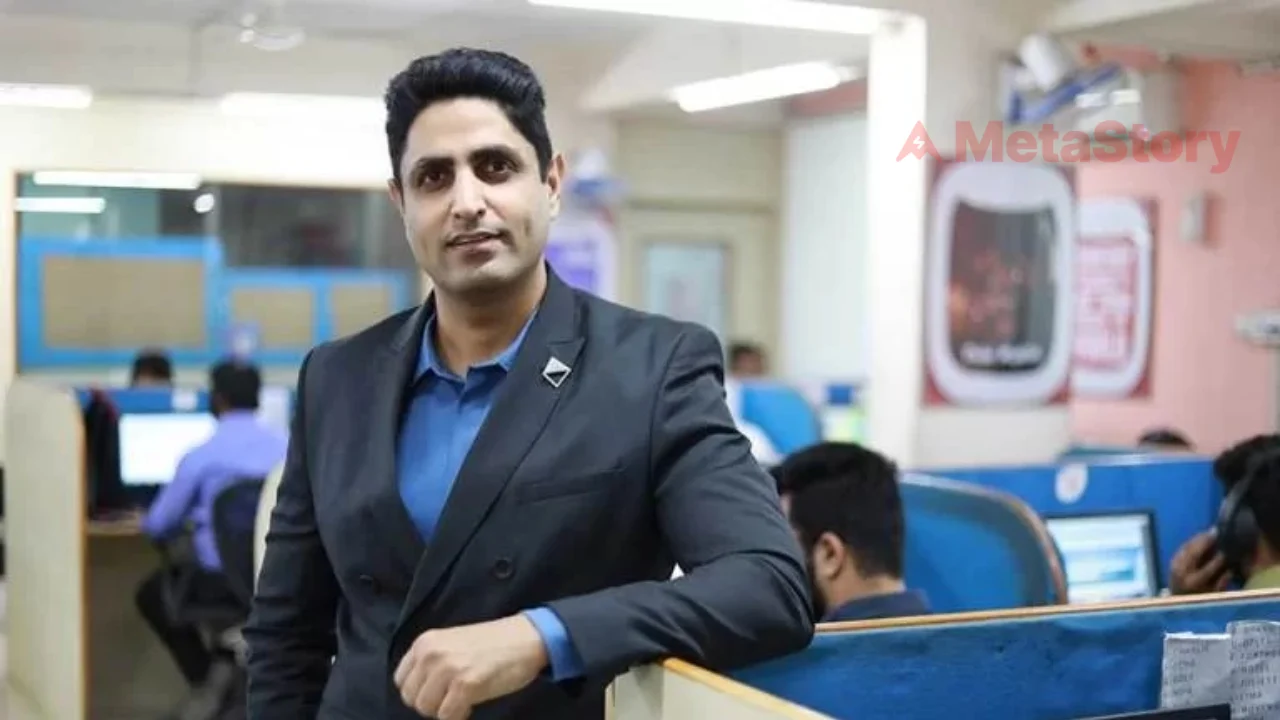 Rayna Tours Founder Manoj Tulsani